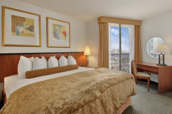 Embassy Suites Philadelphia hotels5